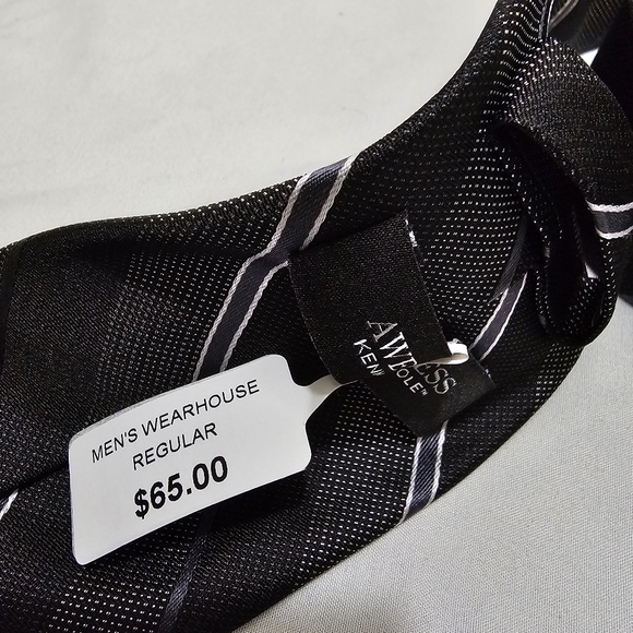 New Awareness Kenneth Cole Silk Neck Tie NWT Wedding Formal Prom Business - Picture 4 of 7